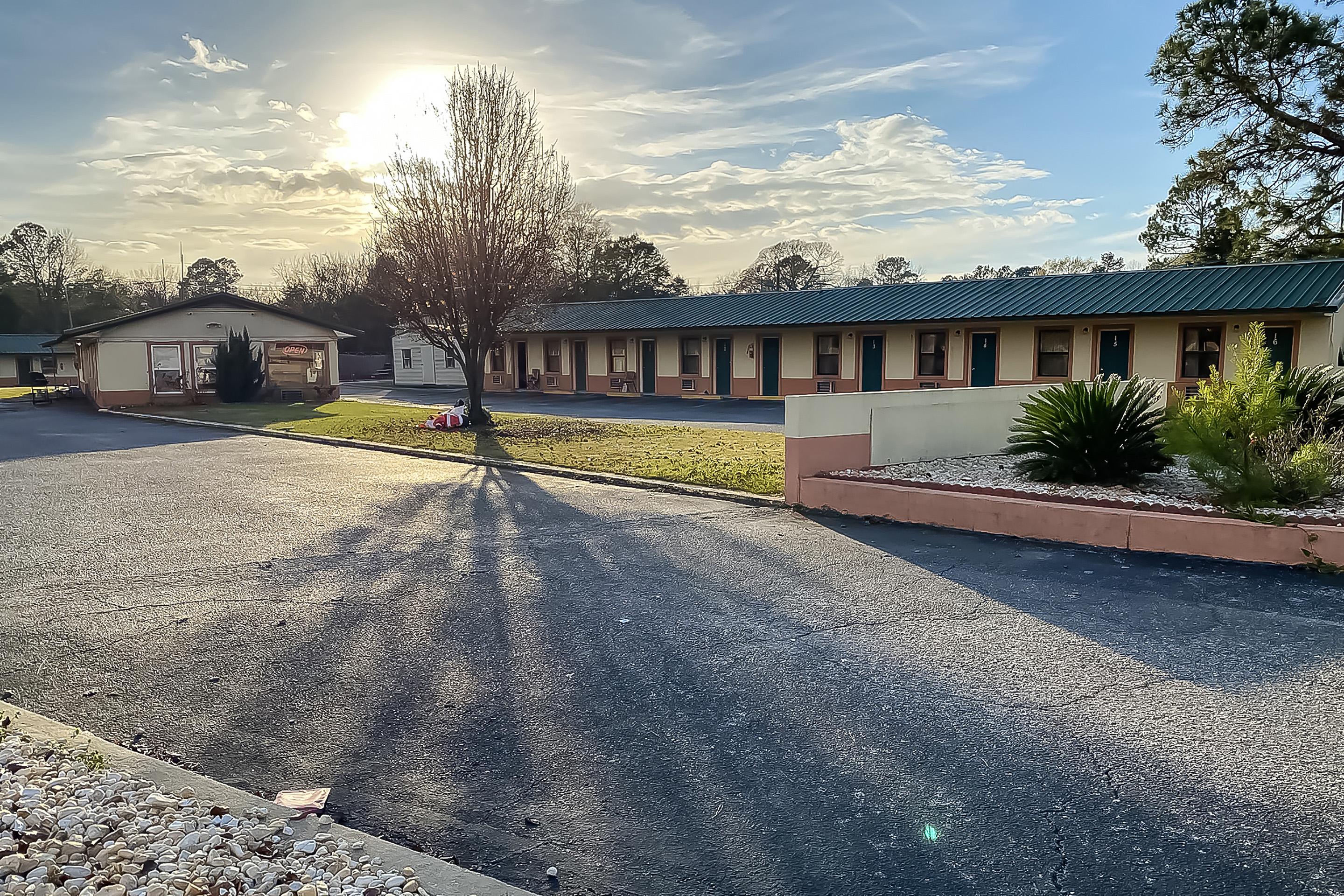 Hotel O Tallassee Hwy 14 Exterior foto
